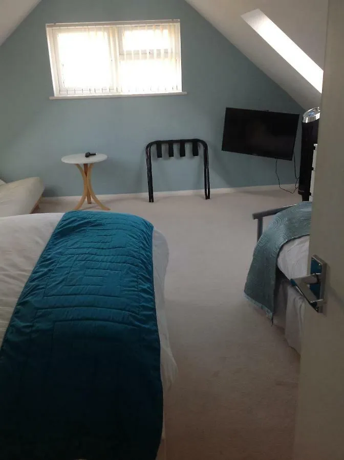 Number Forty One Bed & Breakfast Hillingdon