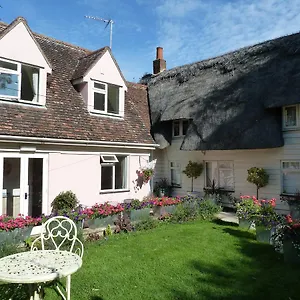 The Willows Takeley