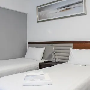 Heathrow Hotel
